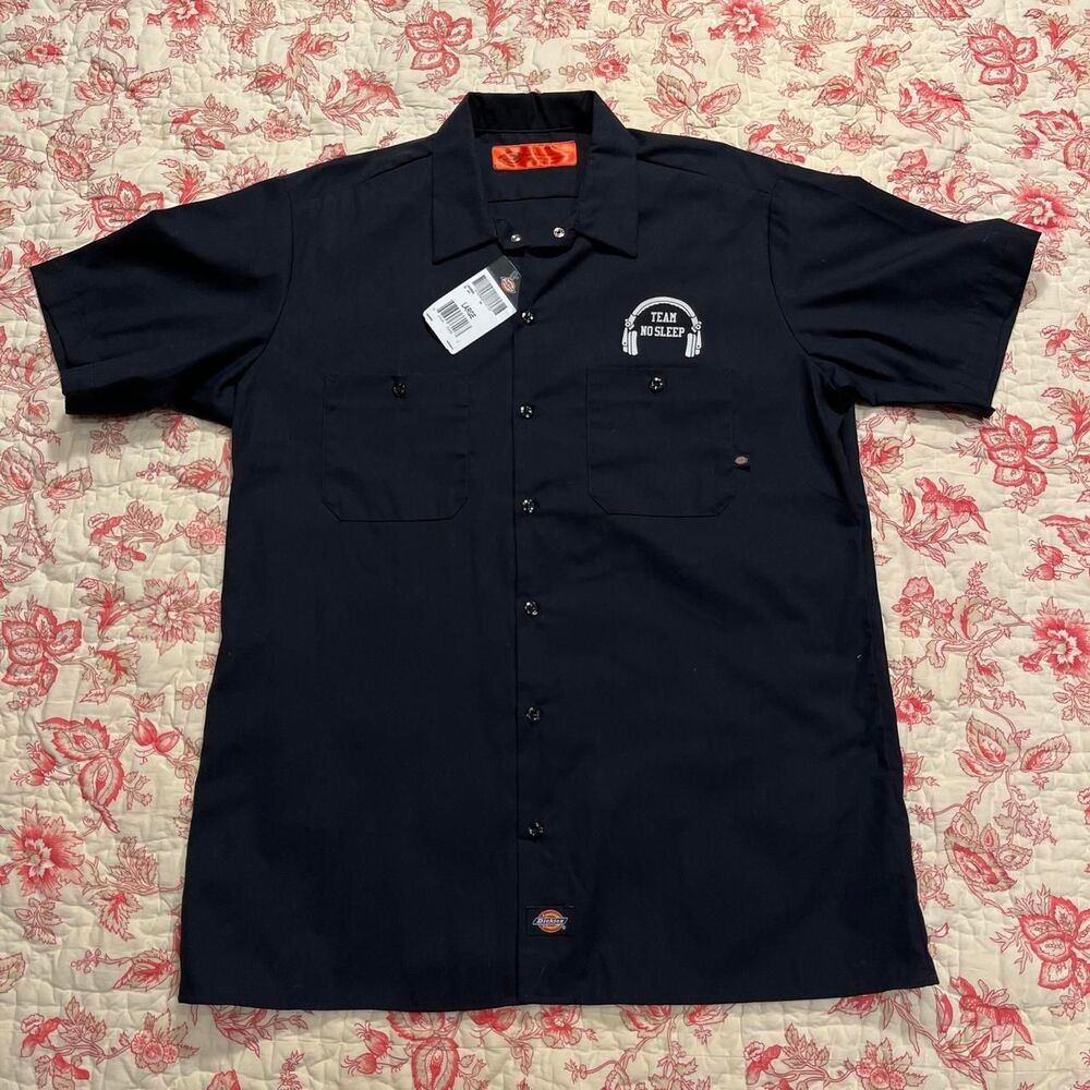 Dickies Men's Navy and Black Shirt